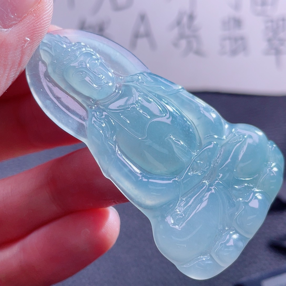 翡翠颈饰未镶嵌999999999