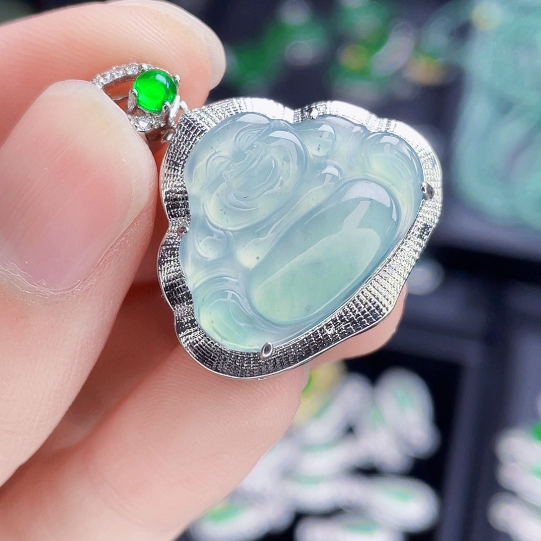 翡翠吊坠(不含链)未镶嵌