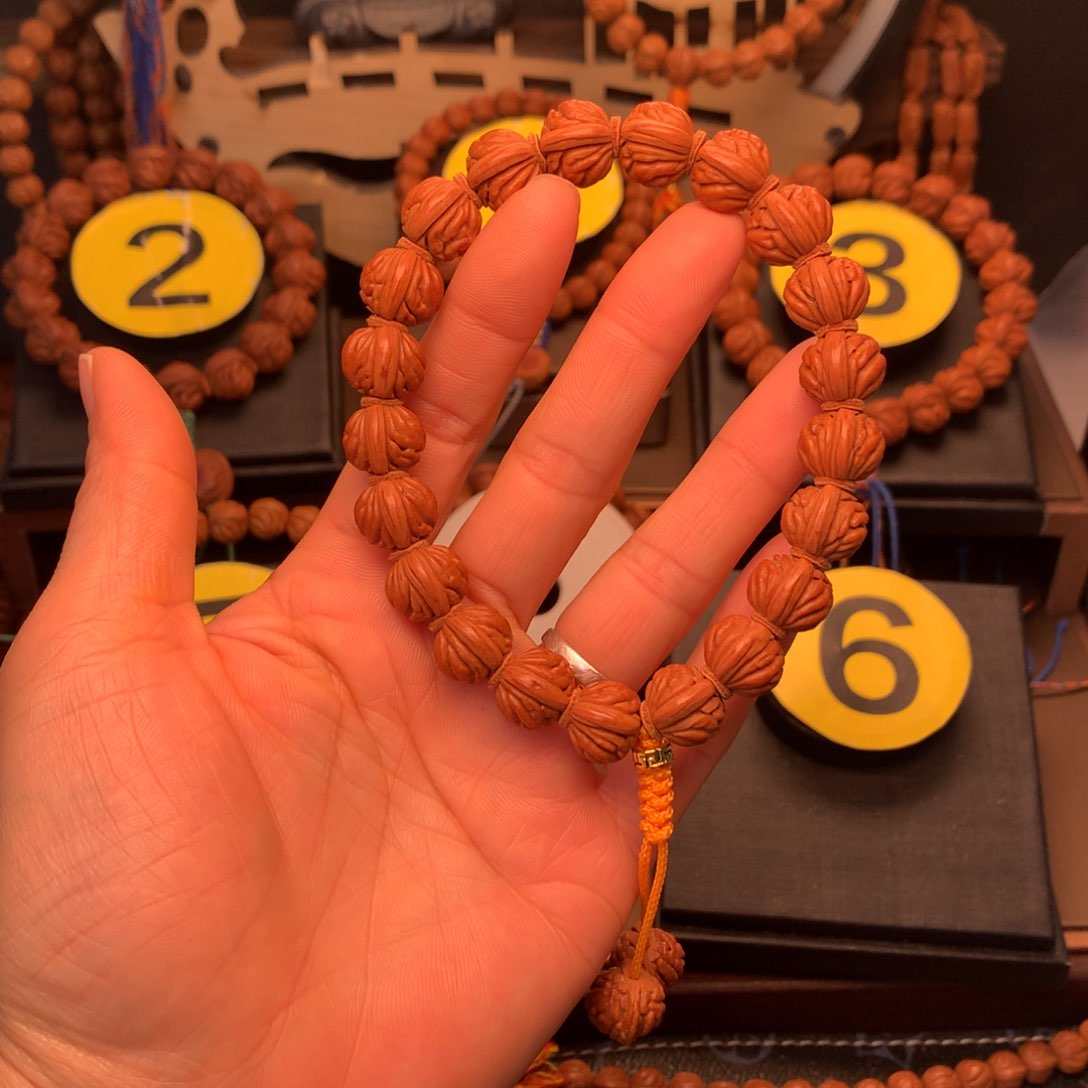 桃核手串?****i野生火麒麟12