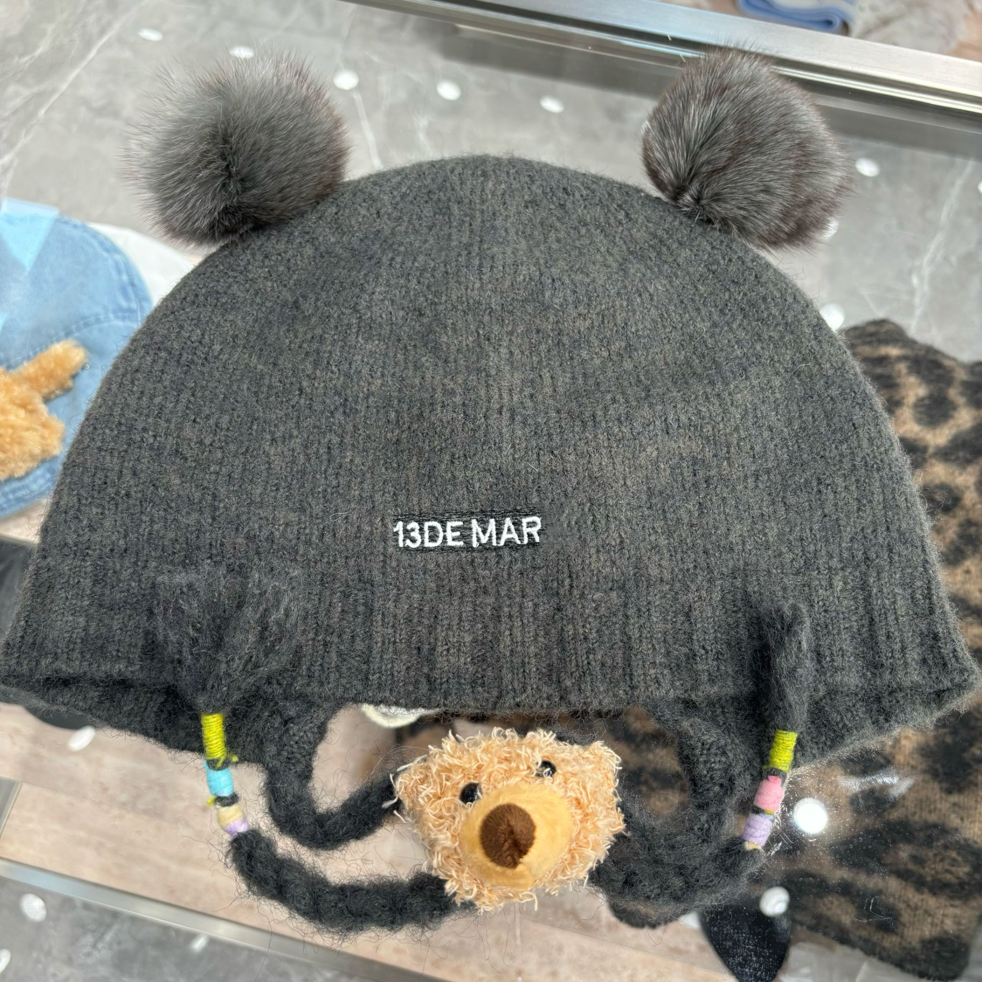 【YU·PP】小众设计师毛球手工重工小熊帽子（PS020）