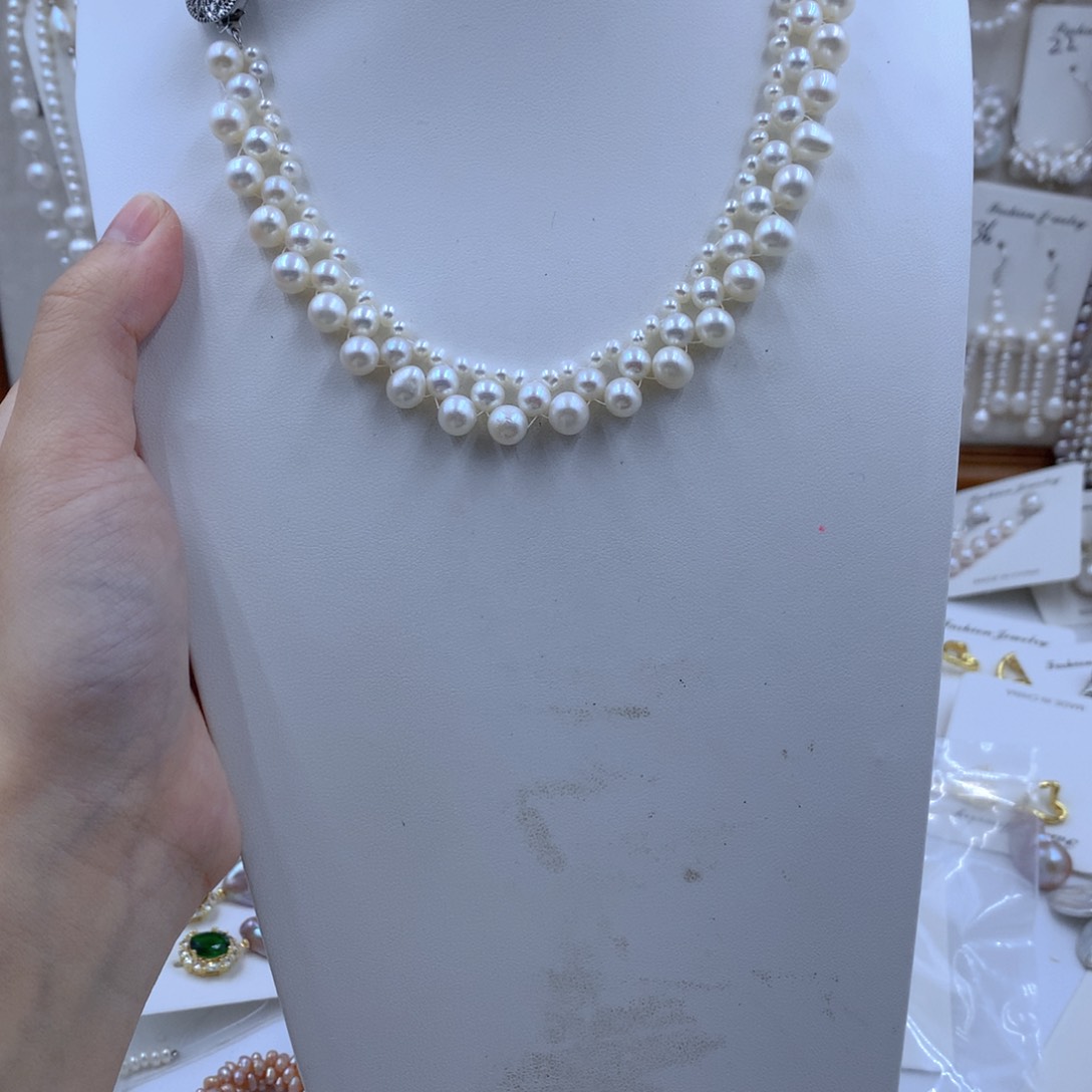 颈饰合金淡水珍珠扒**羊