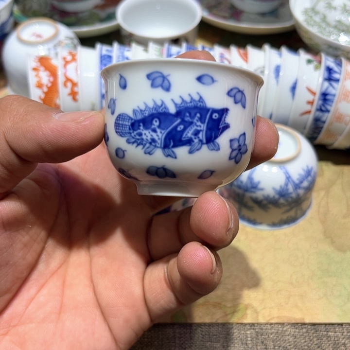 纯手绘精品盖碗杯