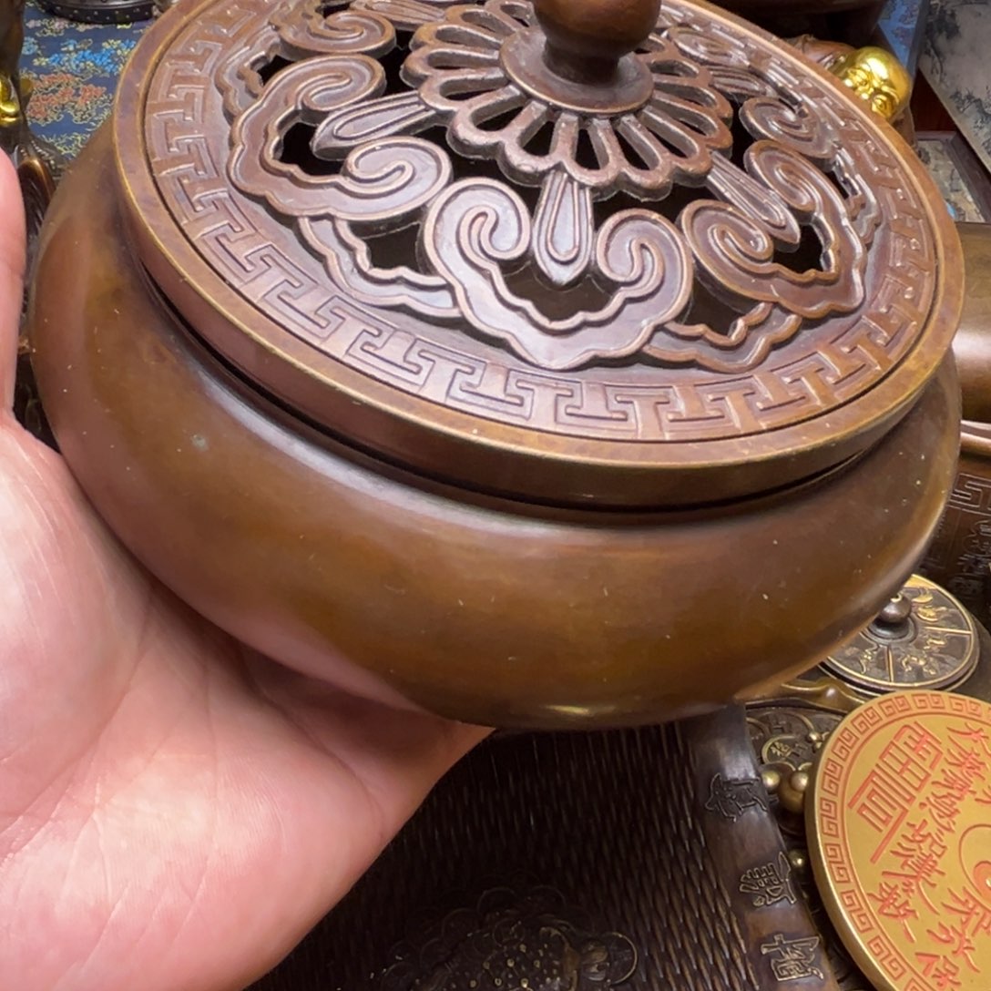 精美铜器，点击下单