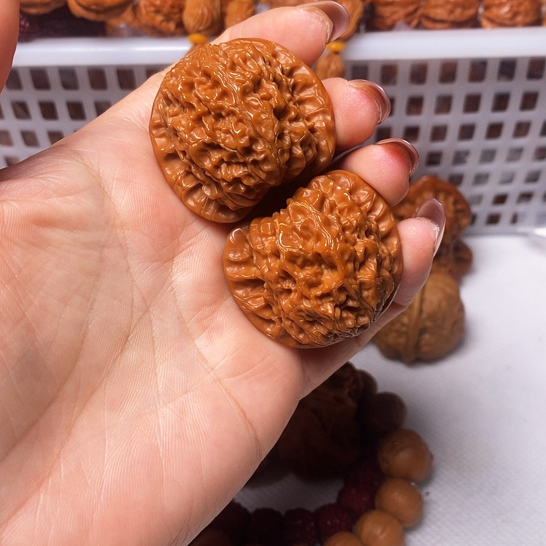 吊坠文玩核桃强***怂血