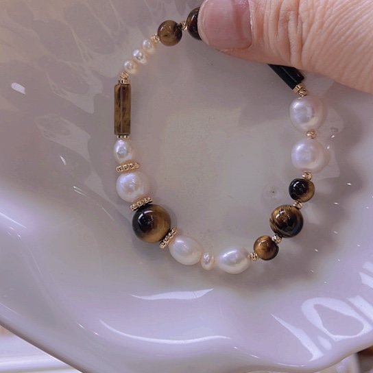 淡水珍珠手绳合金