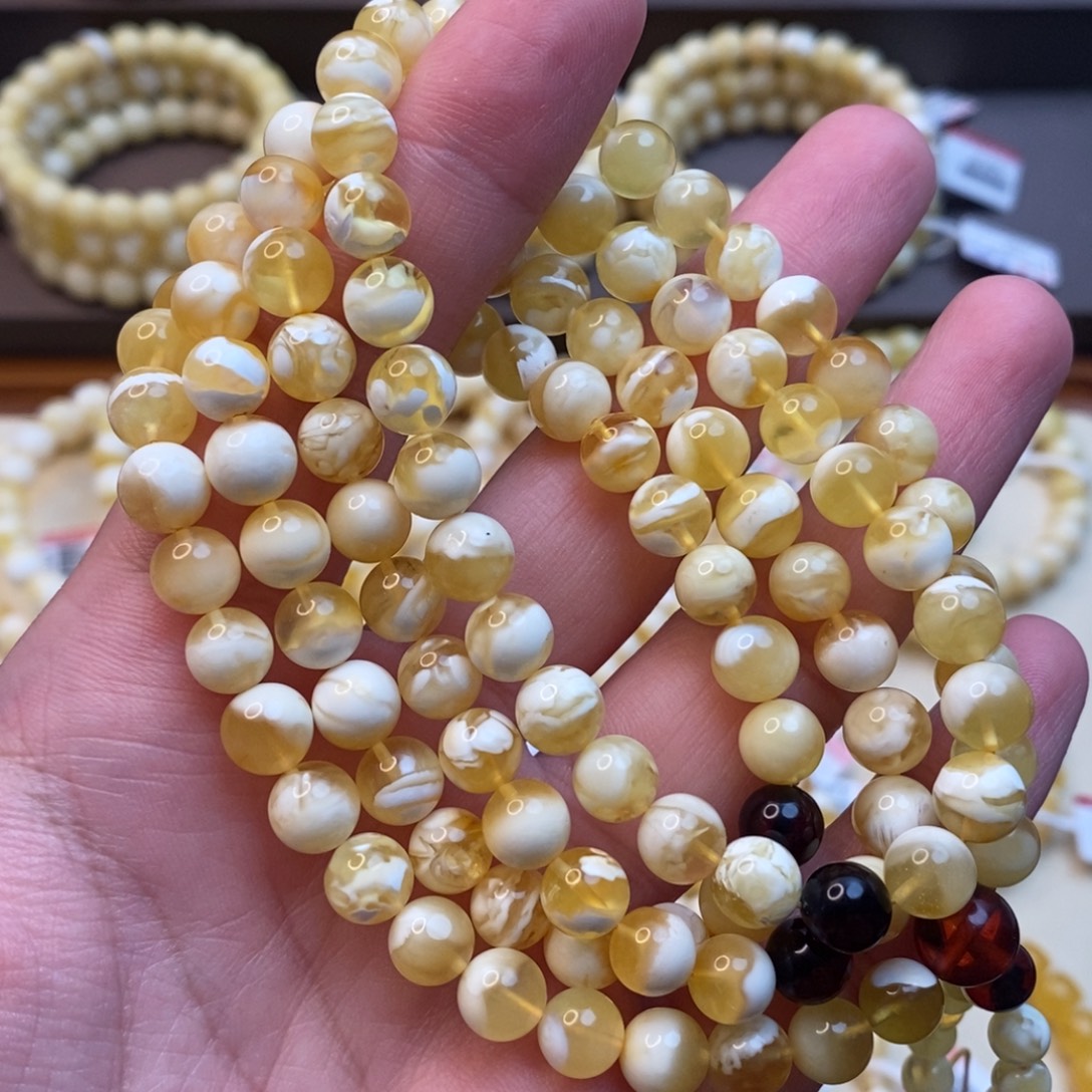 蜜蜡未镶嵌珠宝奇石7➕mm