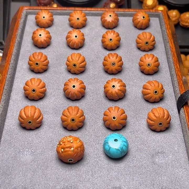 猴头核桃吊坠八凌