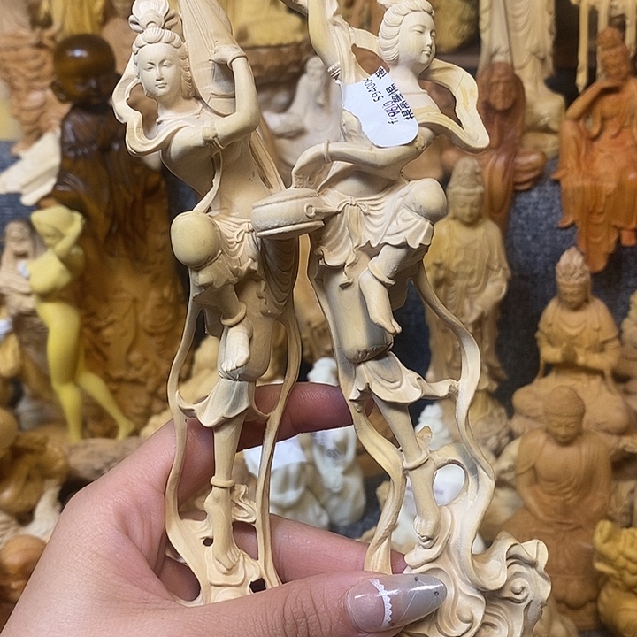 黄杨木黄杨木瑕疵飞天