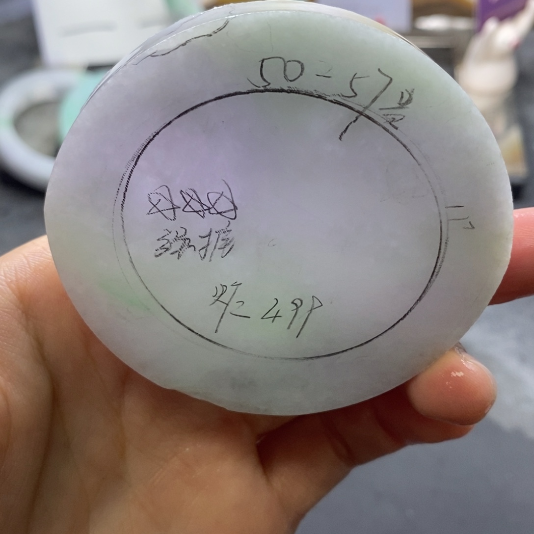 定制翡翠未镶嵌翡翠手镯