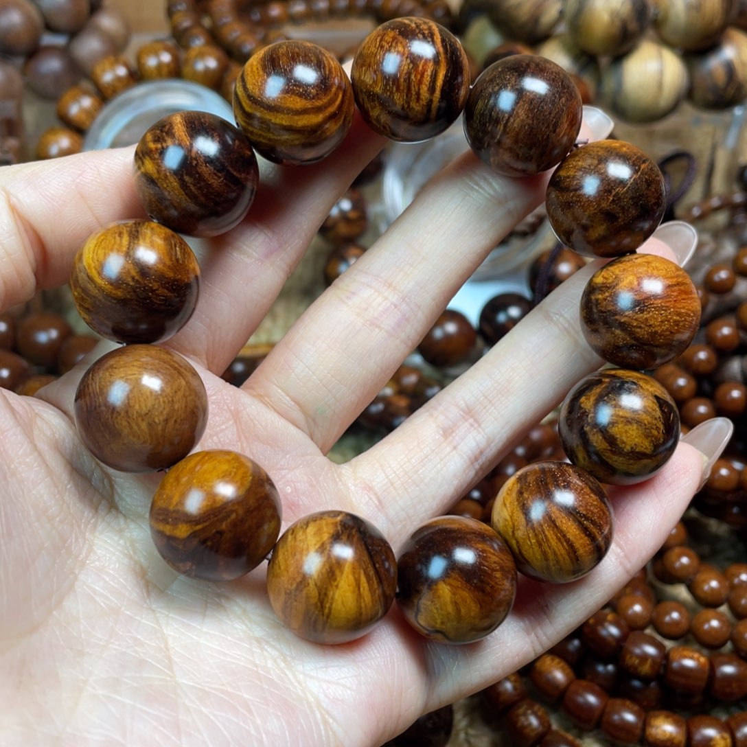 贡木其他格*凡贡木手串