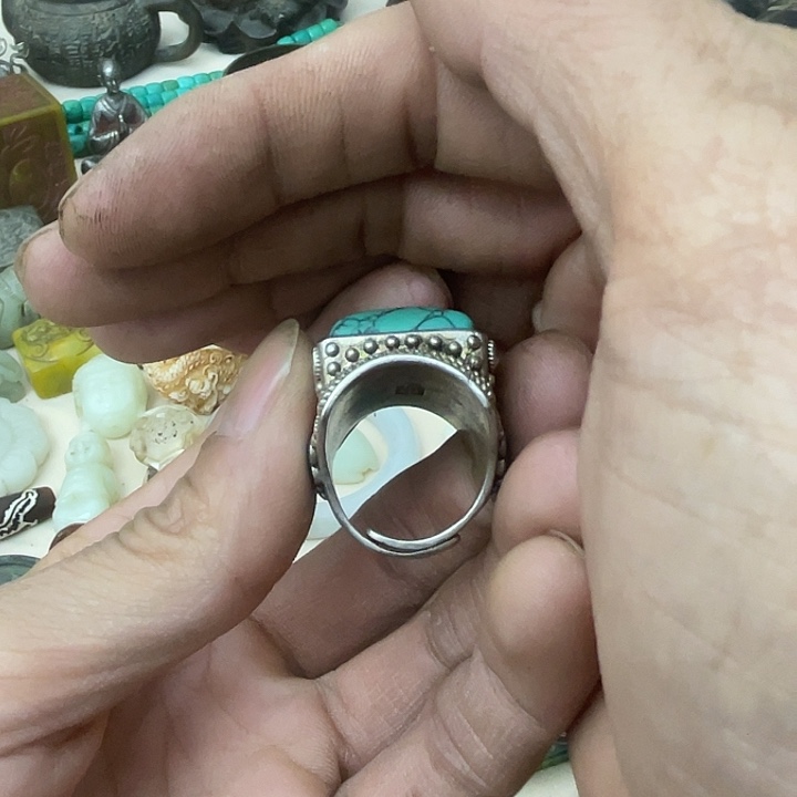 铜一个完整的物件