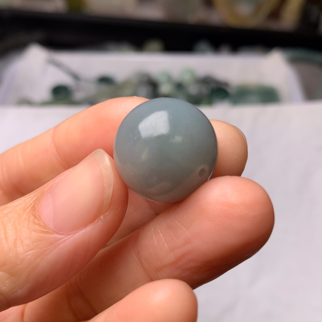 南***-翡翠未镶嵌颈饰翡翠