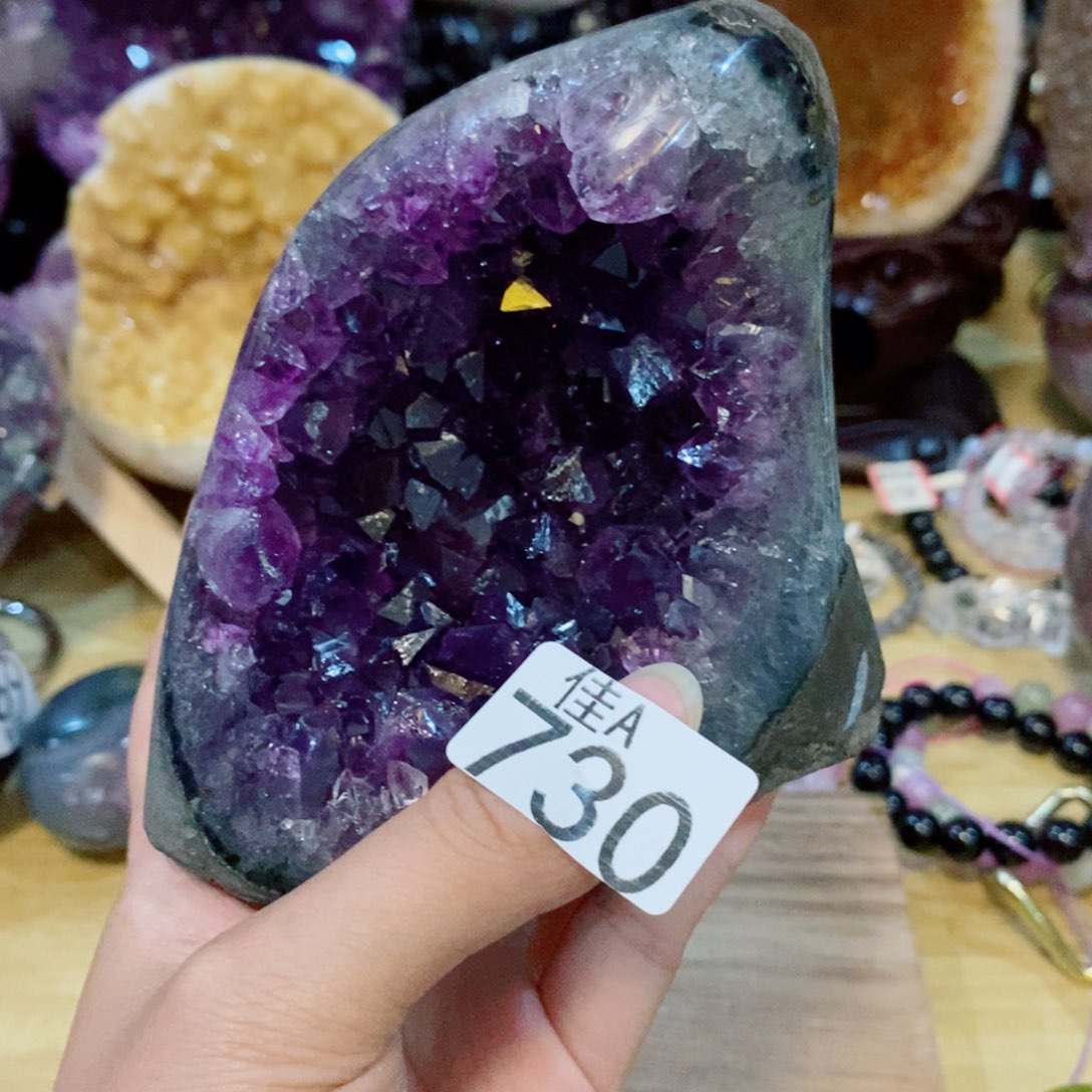 未镶嵌紫晶大型摆件（非配饰）