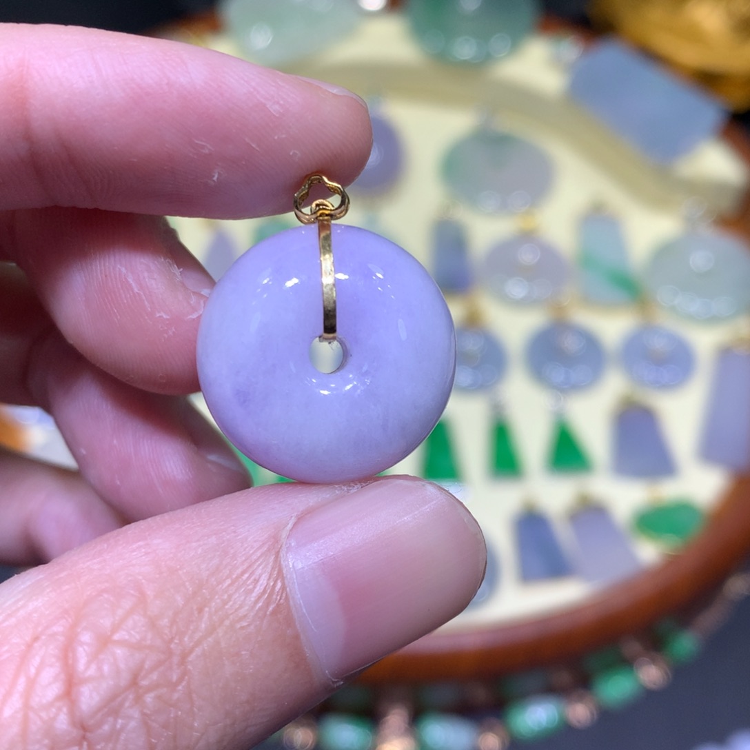 翡翠吊坠(不含链)18K金镶嵌