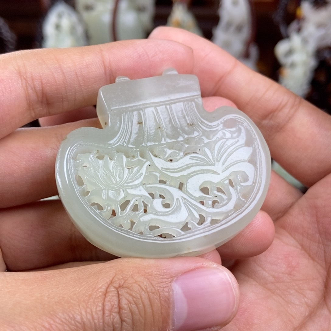 和田玉挂件未镶嵌