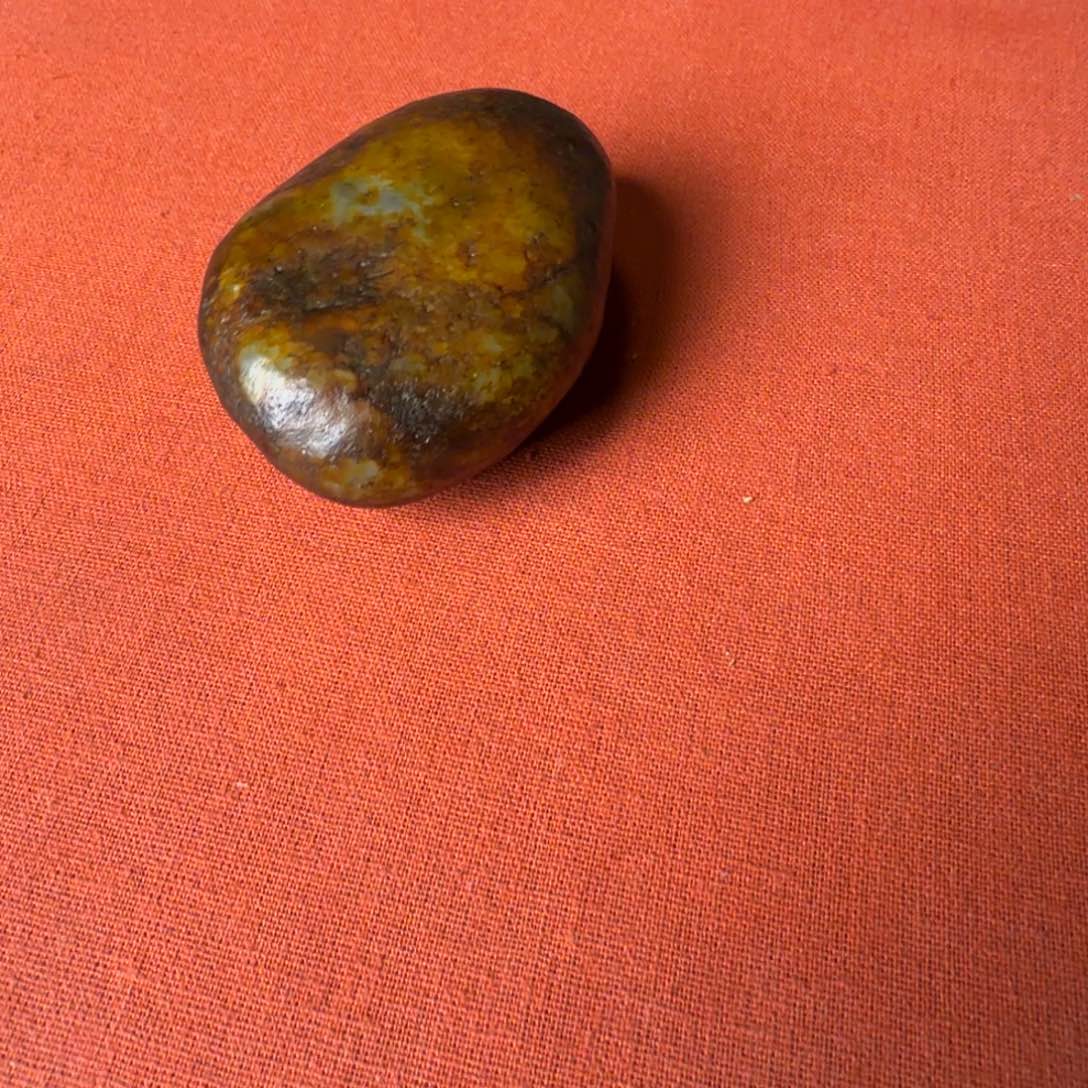 俊***杰和田玉未镶嵌颈饰