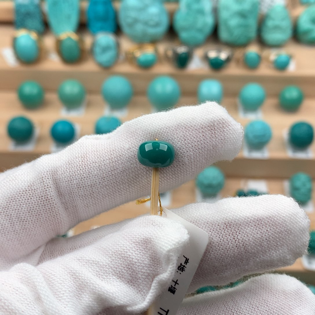 绿松石配饰未镶嵌8.6-6.5