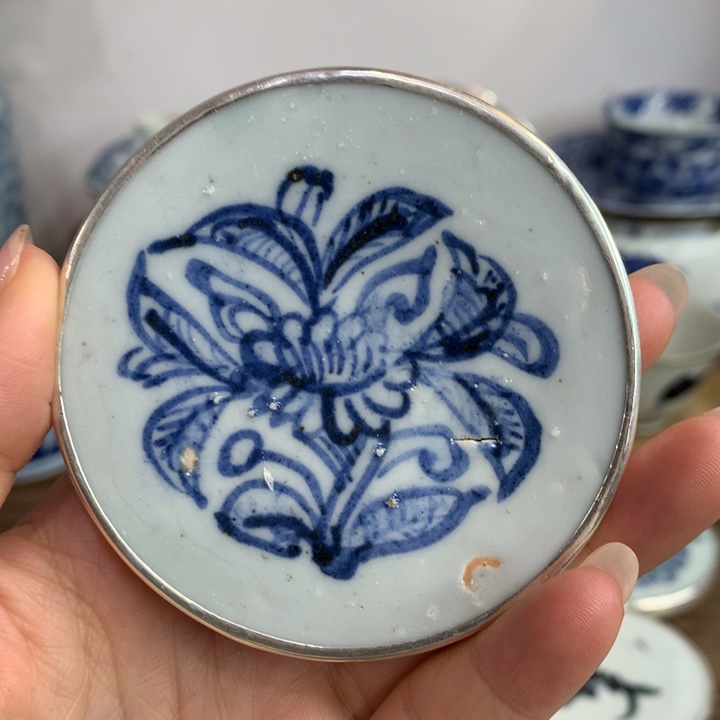 壶承现代纯手工的工艺品