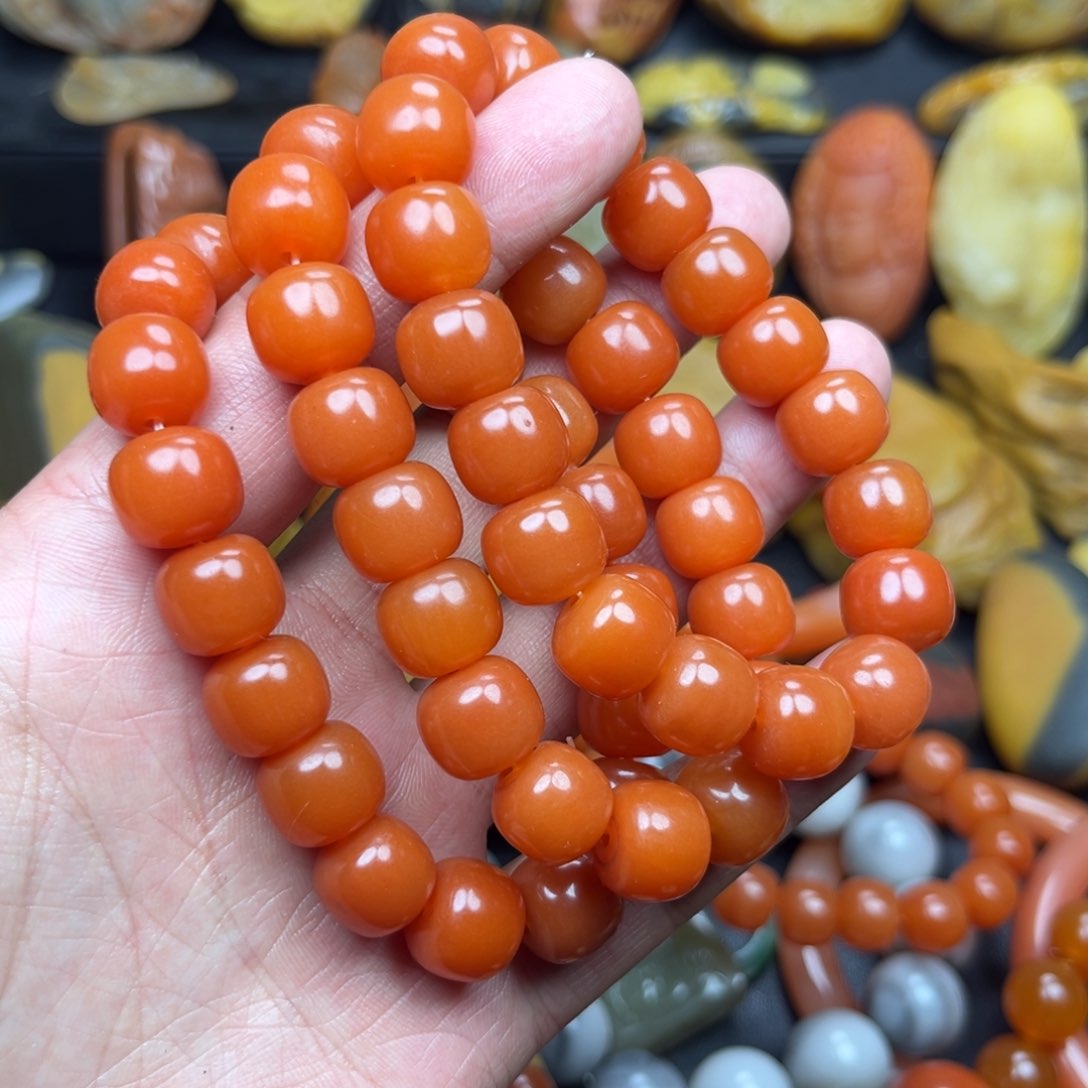 石英质玉颈饰合金阿***0