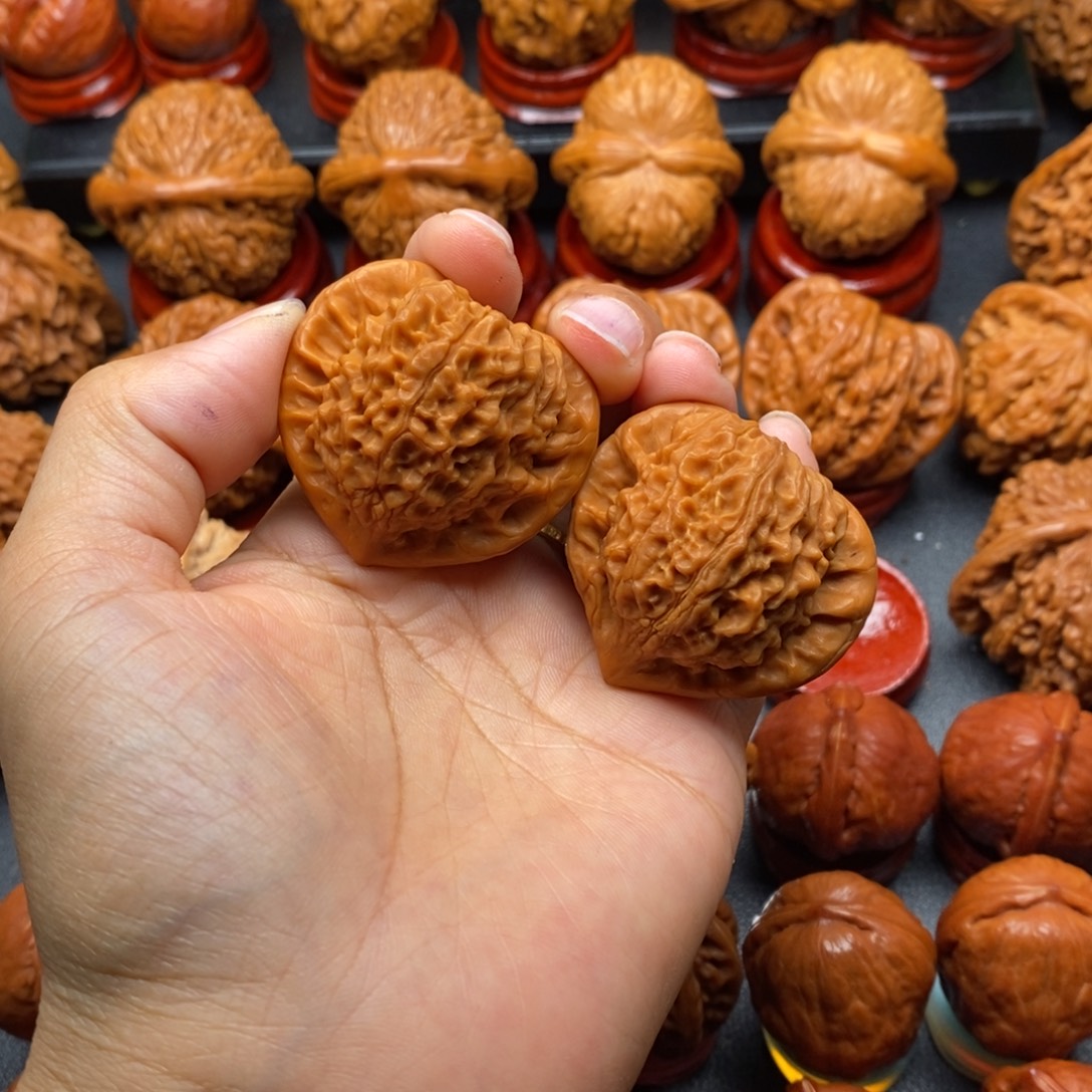 C***丶把件文玩核桃朱雀