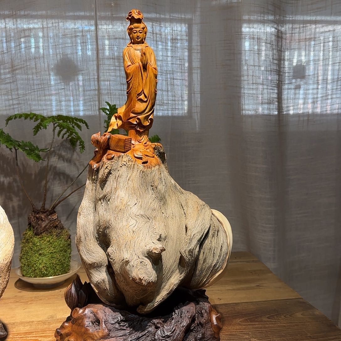 *****柏木（崖柏）太行集团董事