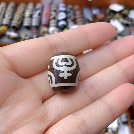 未镶嵌颈饰玛瑙/玉髓