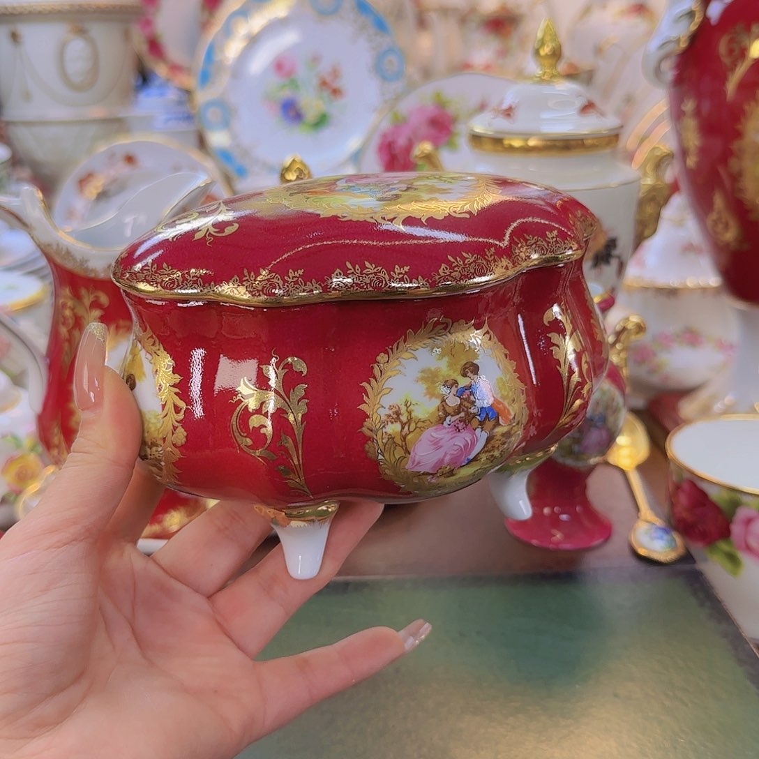 欧洲瓷器收藏鉴赏