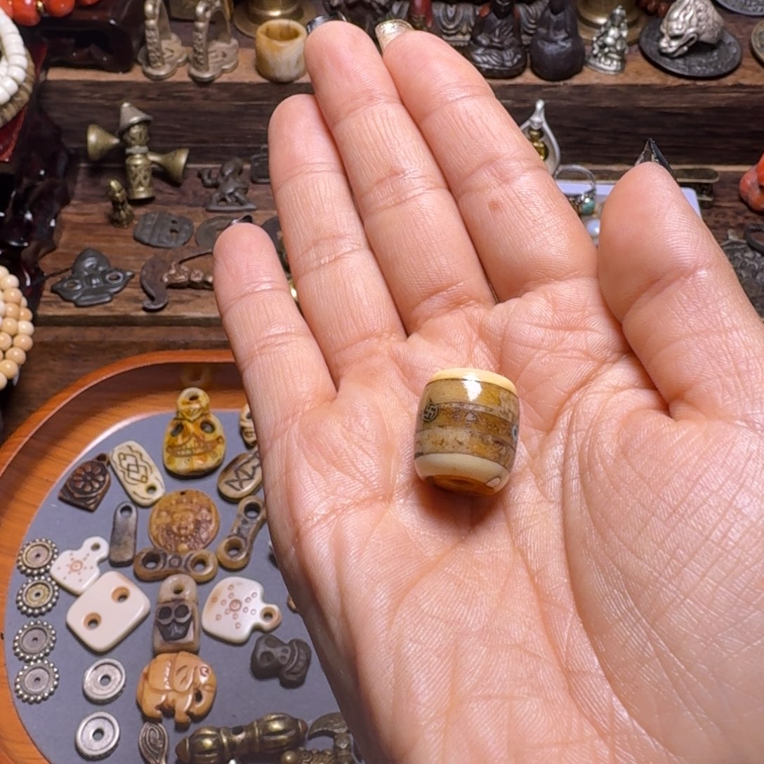 银S925………………………………………………