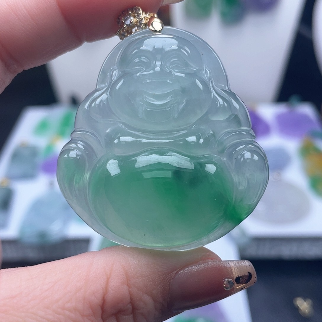 翡翠吊坠(赠链)未镶嵌?*