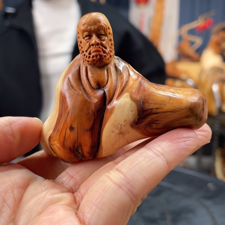 柏木（崖柏）手把件