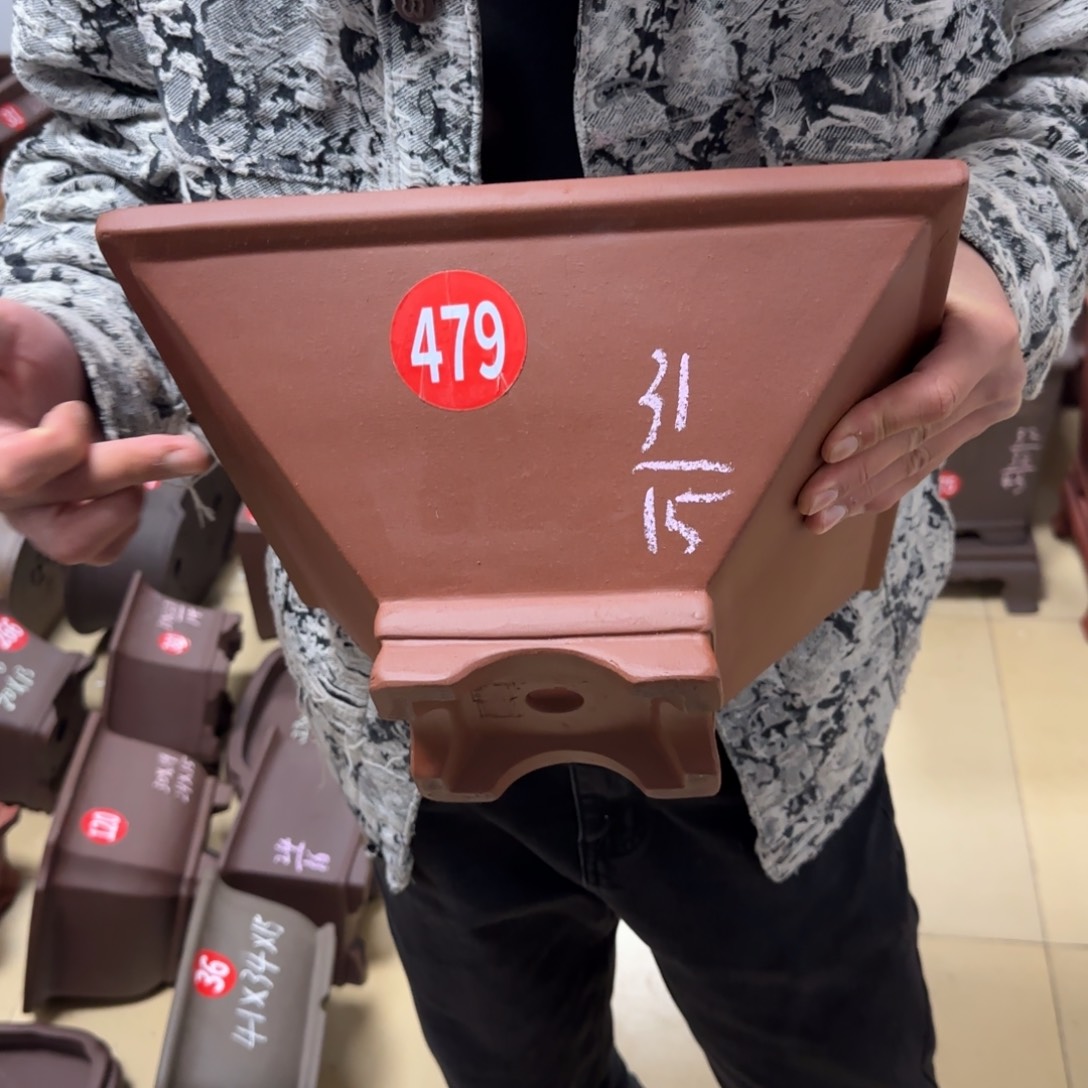 紫砂花盆呜呜呜呜