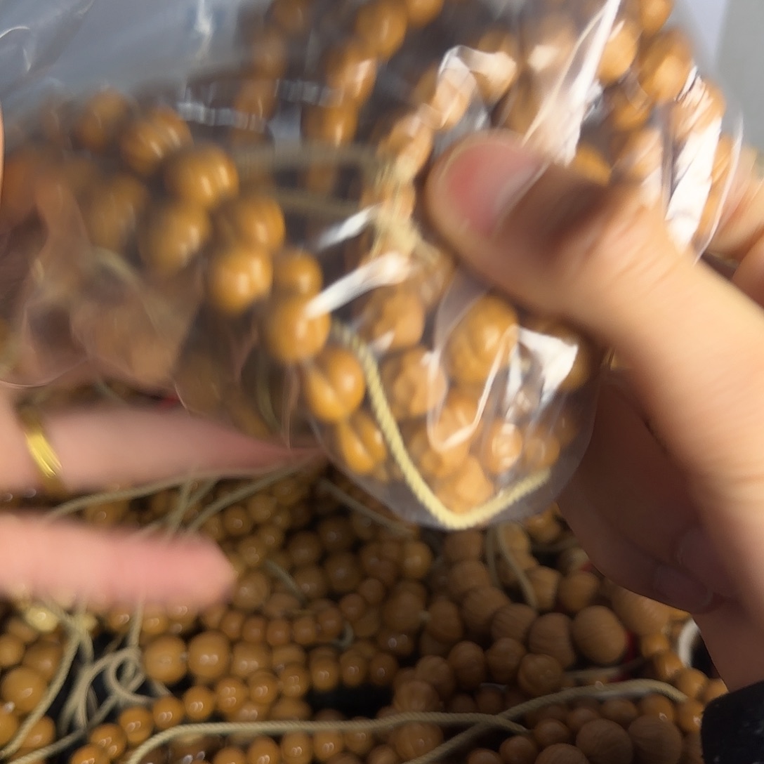 吊坠猴头核桃手串