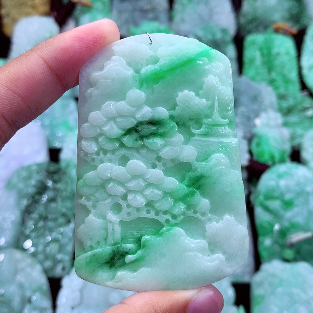 翡翠未镶嵌吊坠(不含链)
