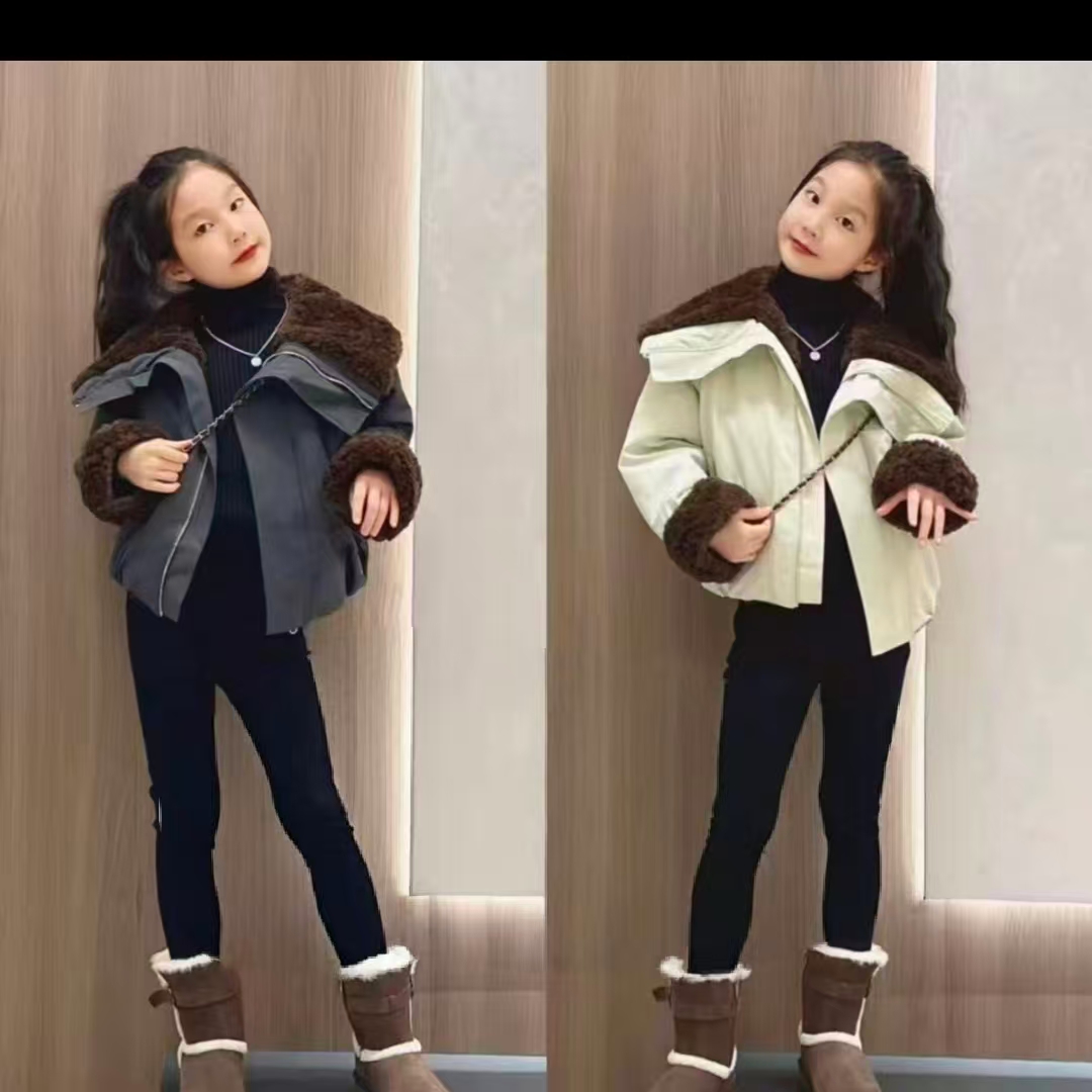 女童中大童加棉加厚羊羔毛冲锋衣秋冬季2025新款韩范工装派克服潮