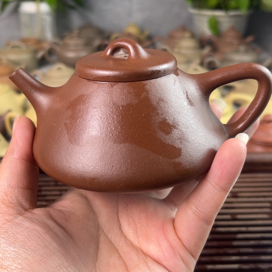 紫砂茶壶紫砂………………