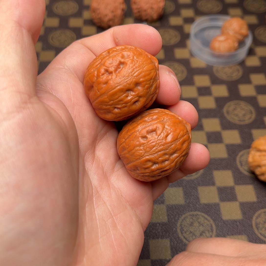 文玩核桃把件33000000000