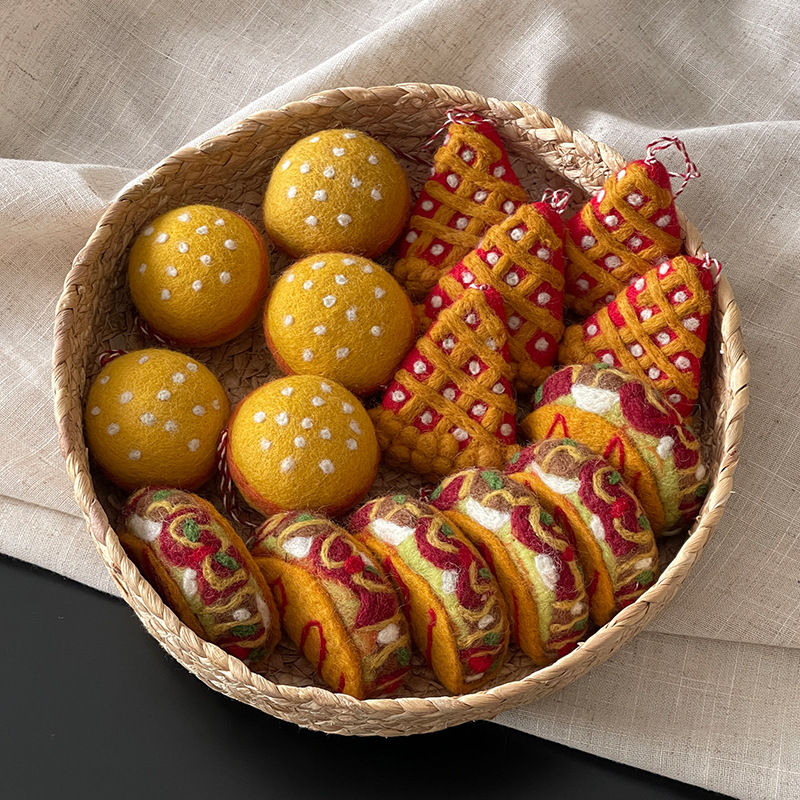 可爱食物羊毛毡挂件汉堡热狗披萨钥匙扣小众创意搞怪趣味配饰学生