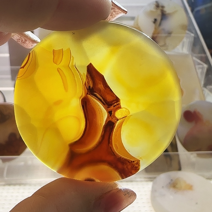 玛瑙/玉髓未镶嵌珠宝奇石