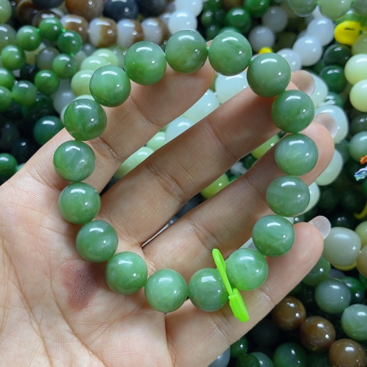 手链未镶嵌和田玉