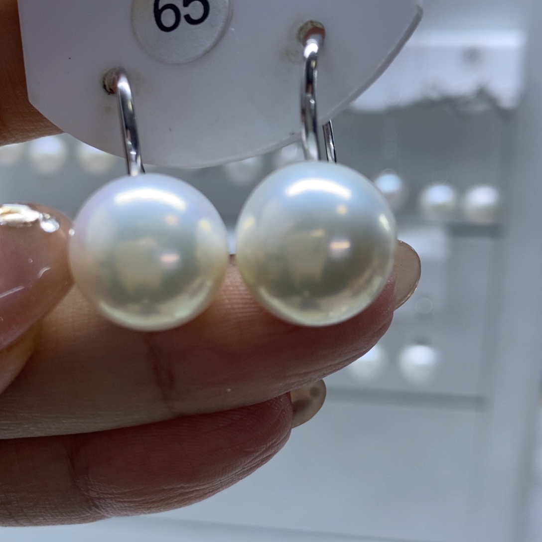 逸***云银S925镶嵌淡水珍珠耳饰