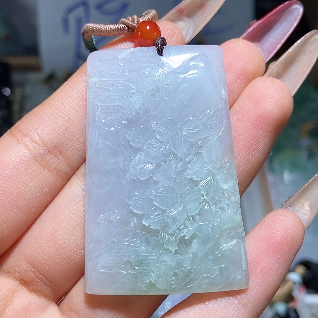 翡翠颈饰未镶嵌天然