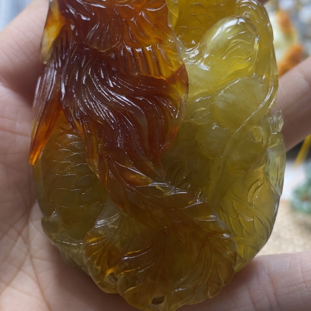 蛇纹石玉颈饰未镶嵌鹤**元