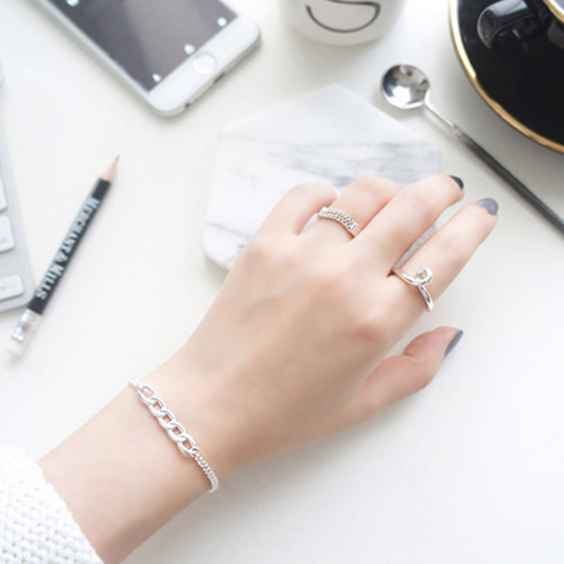 925银手链 韩版时尚气质925银链条手链女小众个性ins百搭素款