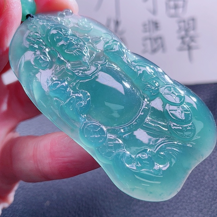 翡翠颈饰未镶嵌99999999999