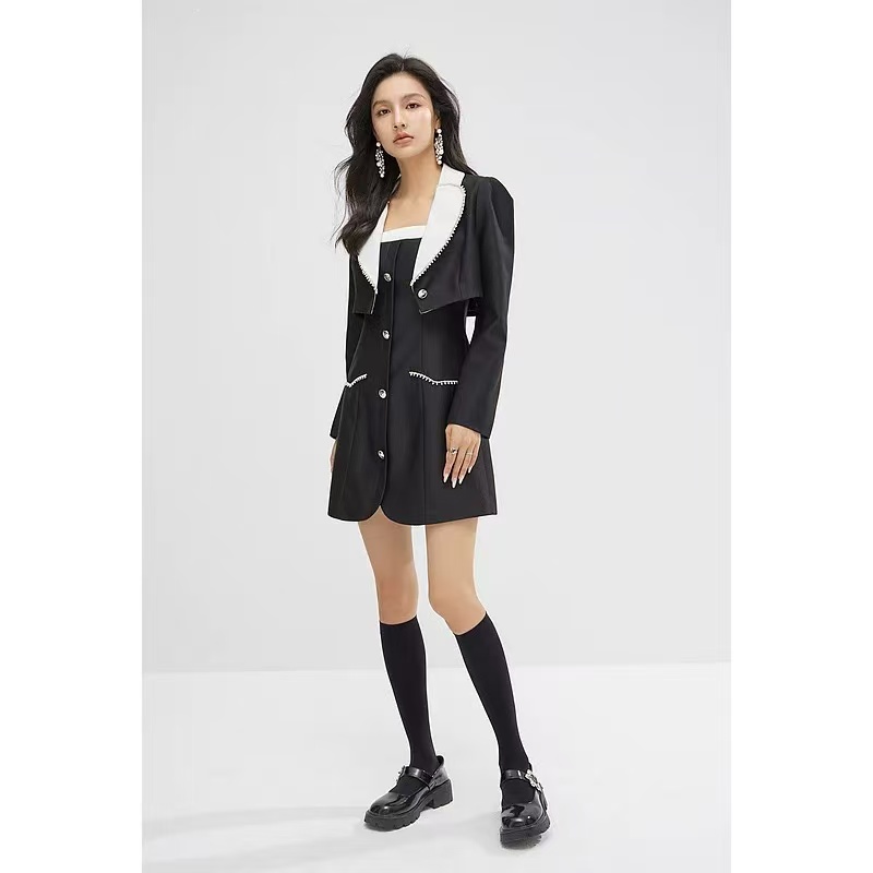 7616秋季女装韩版高级气质时尚套装小众潮外套+显瘦连衣