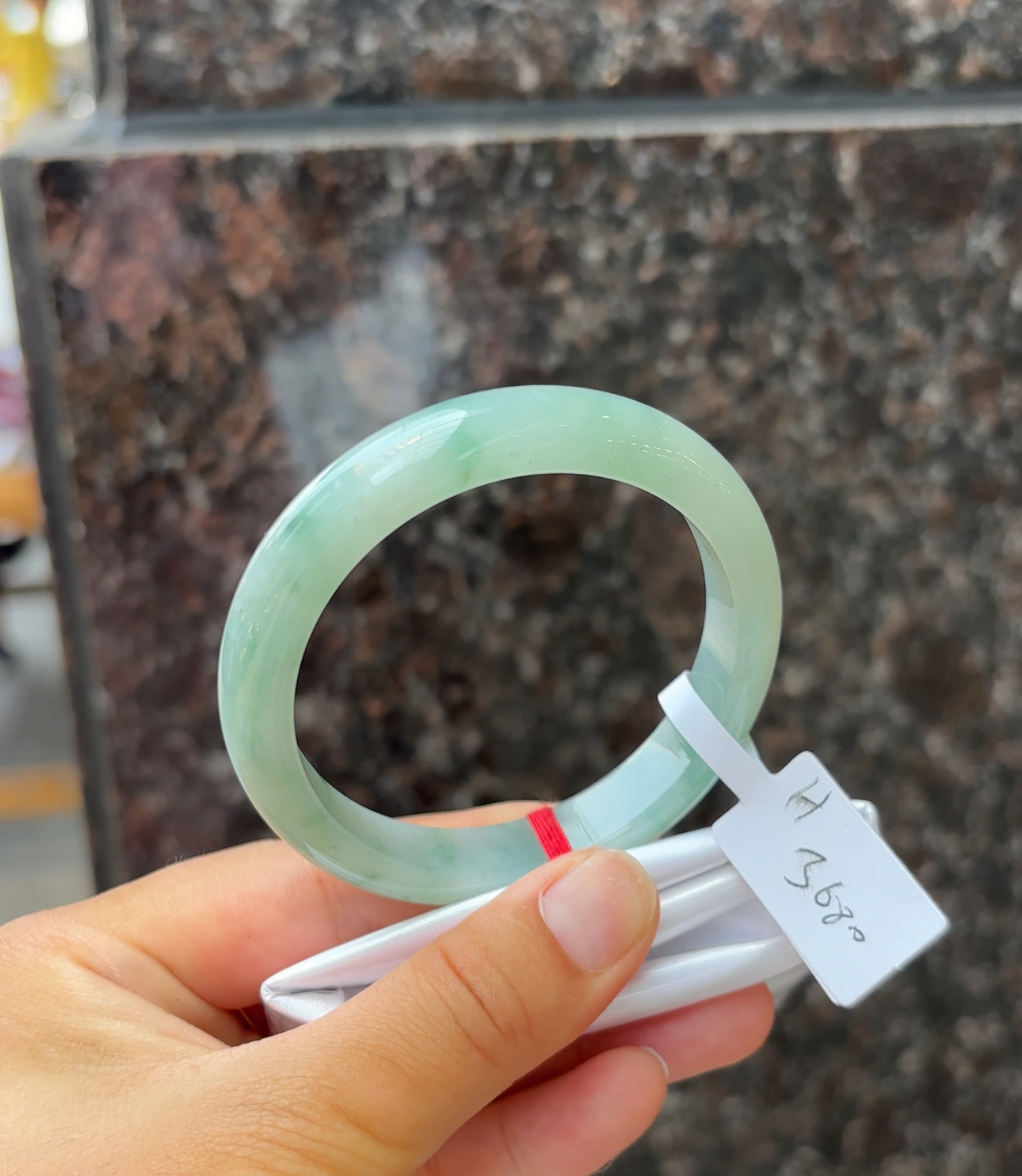 H（上新）五十四点六圈翡翠a货手镯