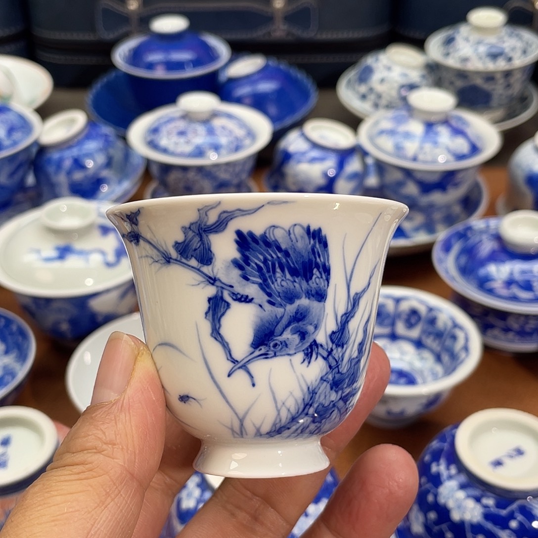 手绘  单翠  铃铛杯