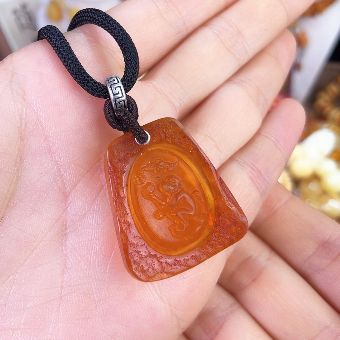 琥珀珠宝奇石未镶嵌我