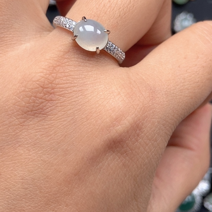 翡翠未镶嵌戒指戒指