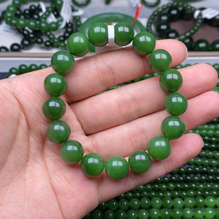 未镶嵌手串和田玉（碧玉）吴*